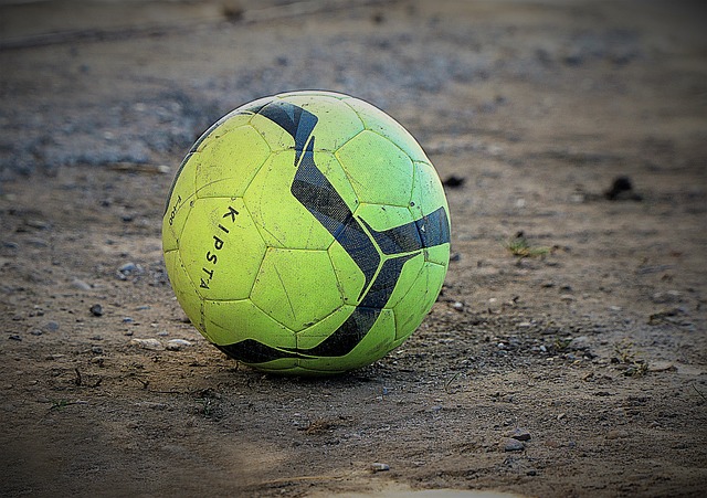 骑士本赛季吃到11场败仗时仅取14胜，上赛季为56胜11负