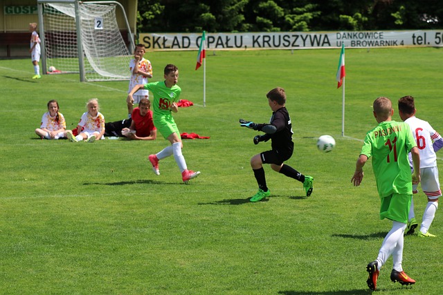 在困难中保 在困难中保